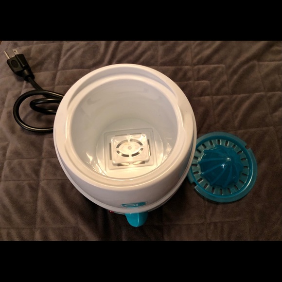 Bottle Warmer/Sterilizer - Picture 2 of 4